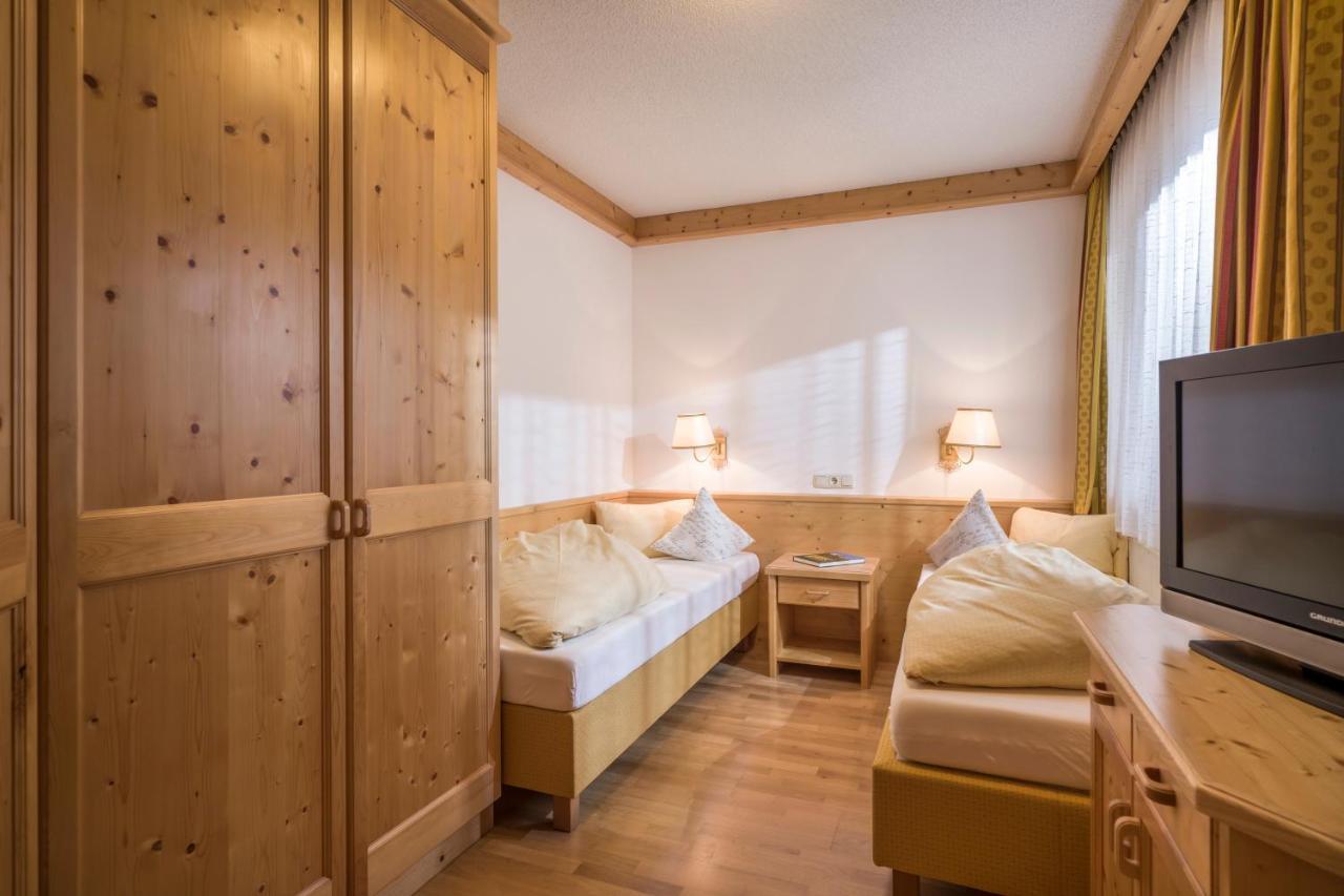 Hotel Pinzger Тукс Экстерьер фото