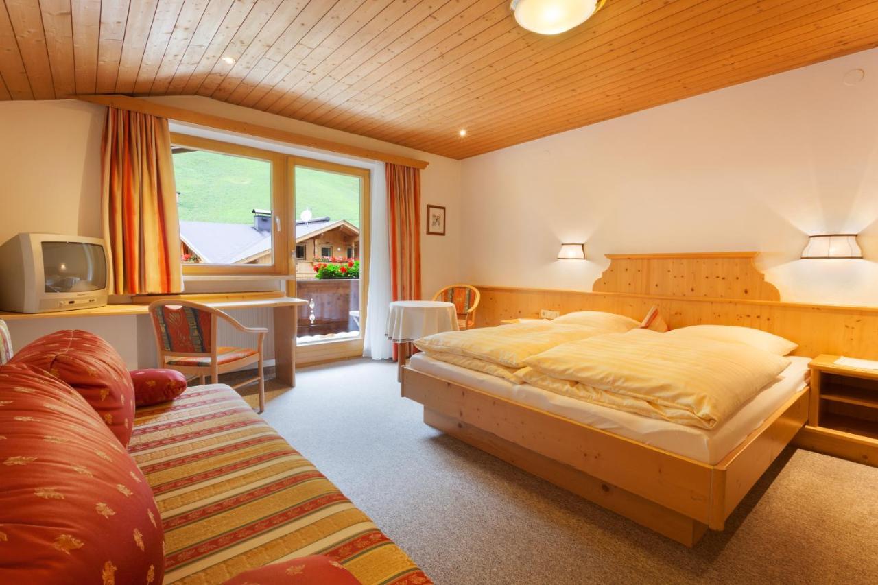 Hotel Pinzger Тукс Экстерьер фото