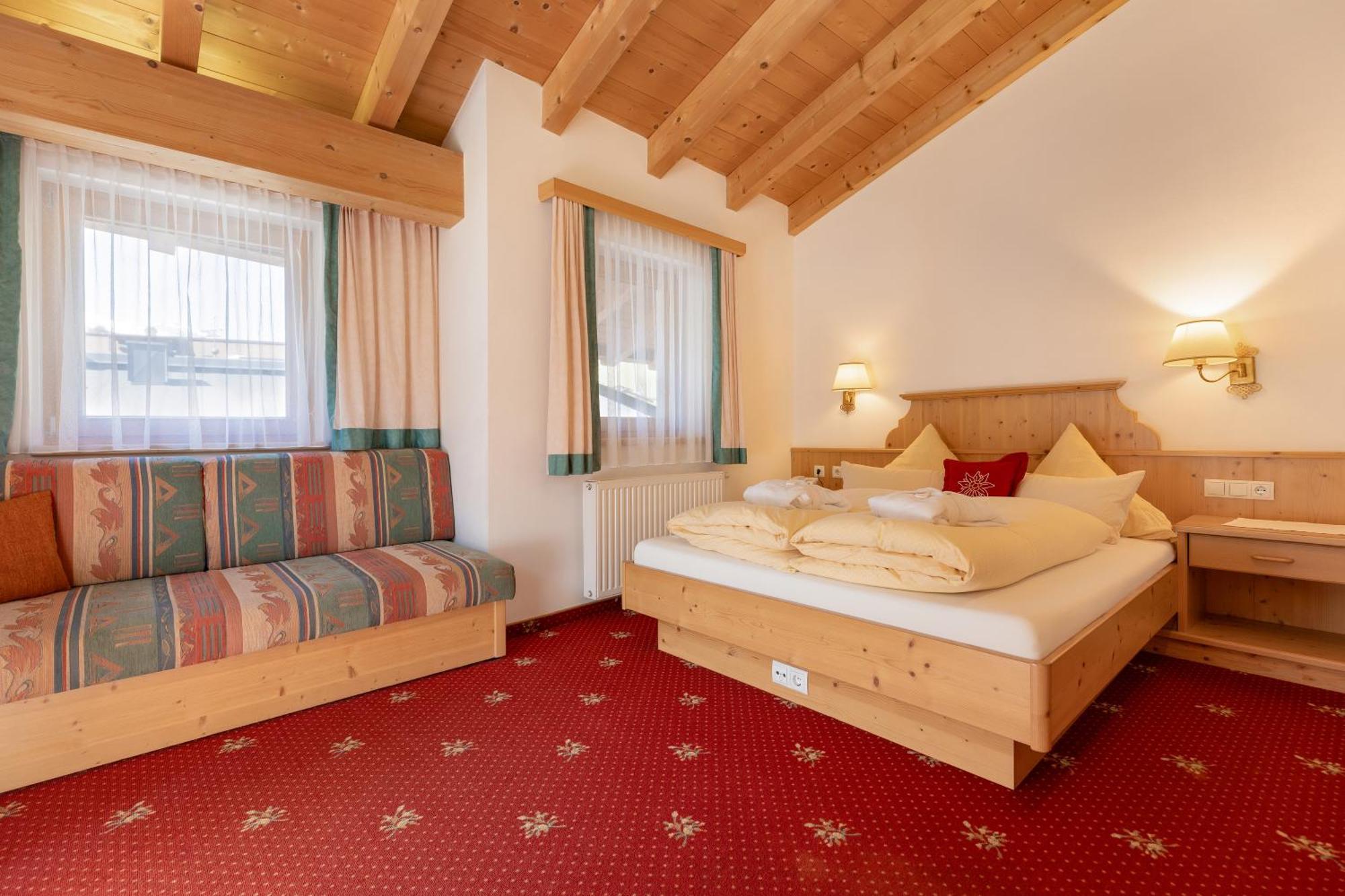 Hotel Pinzger Тукс Экстерьер фото