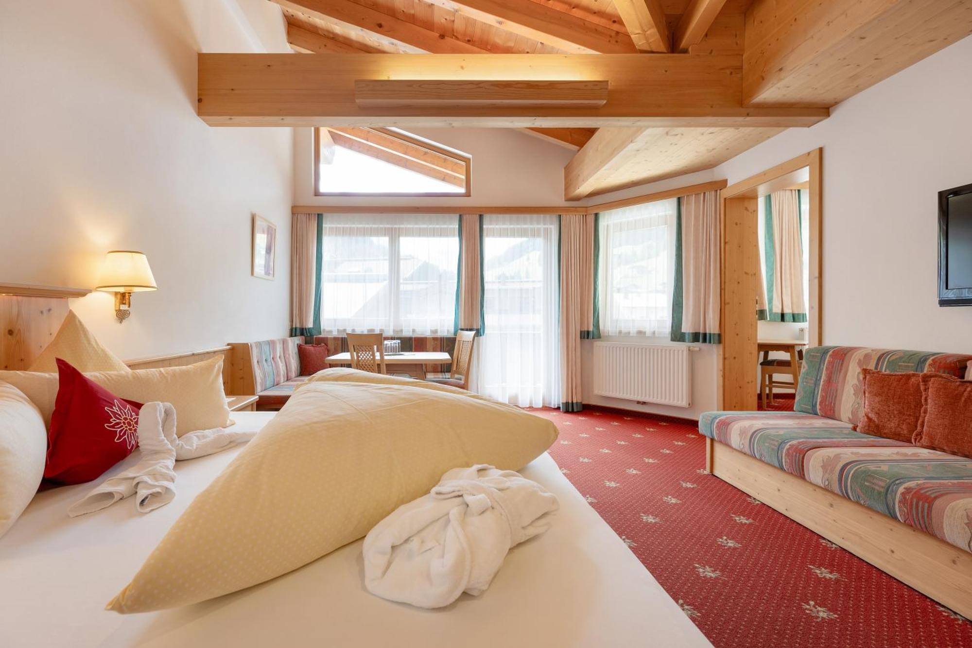 Hotel Pinzger Тукс Экстерьер фото