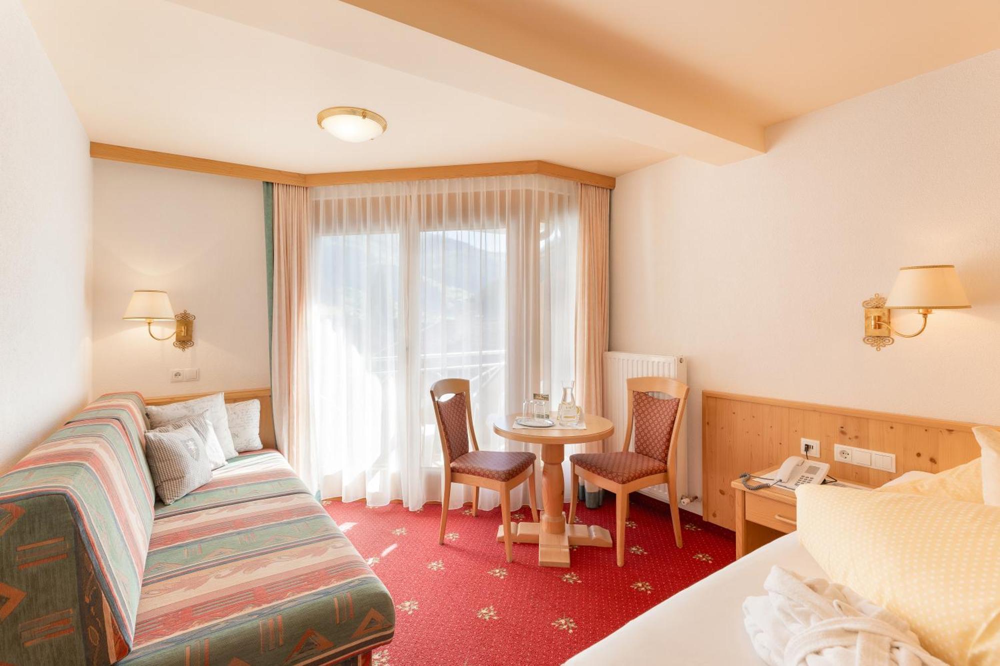 Hotel Pinzger Тукс Экстерьер фото