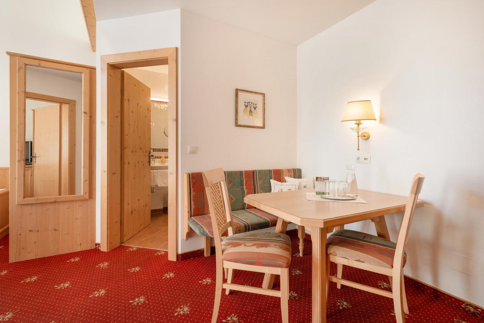 Hotel Pinzger Тукс Экстерьер фото